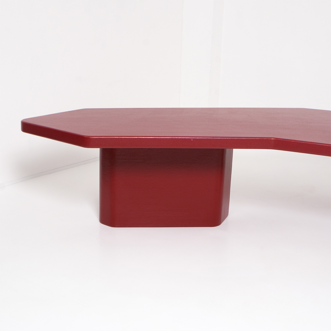 Fermetti boomerang table polyester